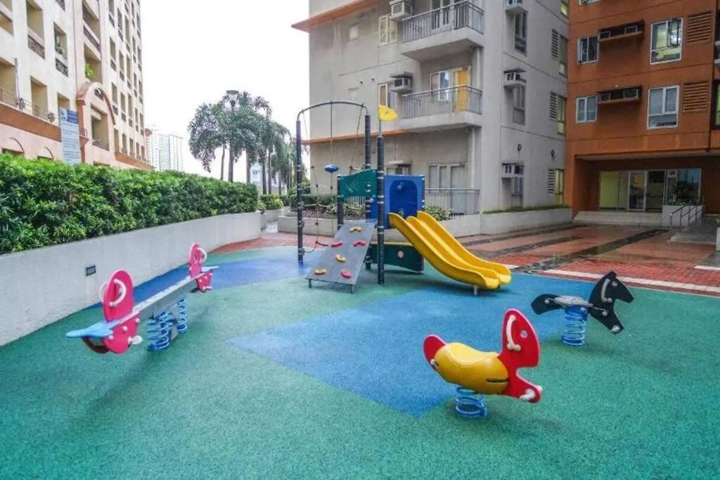 Affordable Condo In Makati W/ Wi-Fi, Netflix, Pool Manila 0*,  Philippines