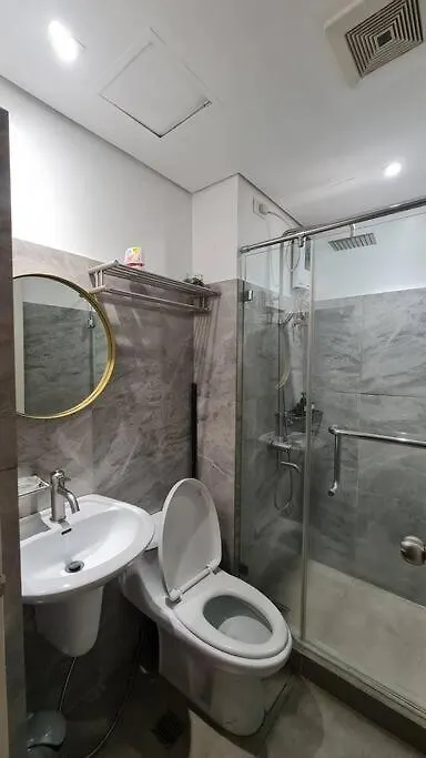Affordable Condo In Makati W/ Wi-Fi, Netflix, Pool Manila Apartment