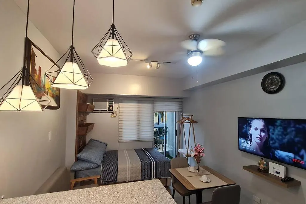 Affordable Condo In Makati W/ Wi-Fi, Netflix, Pool contacts
